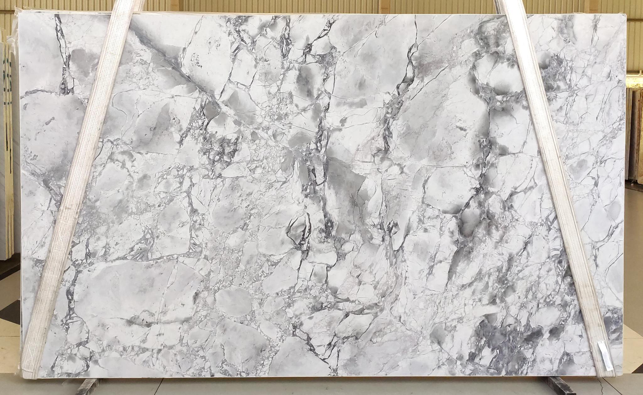 Calacatta Super White  300 - Granite & Quartzite - 128″x80″ - White Grey