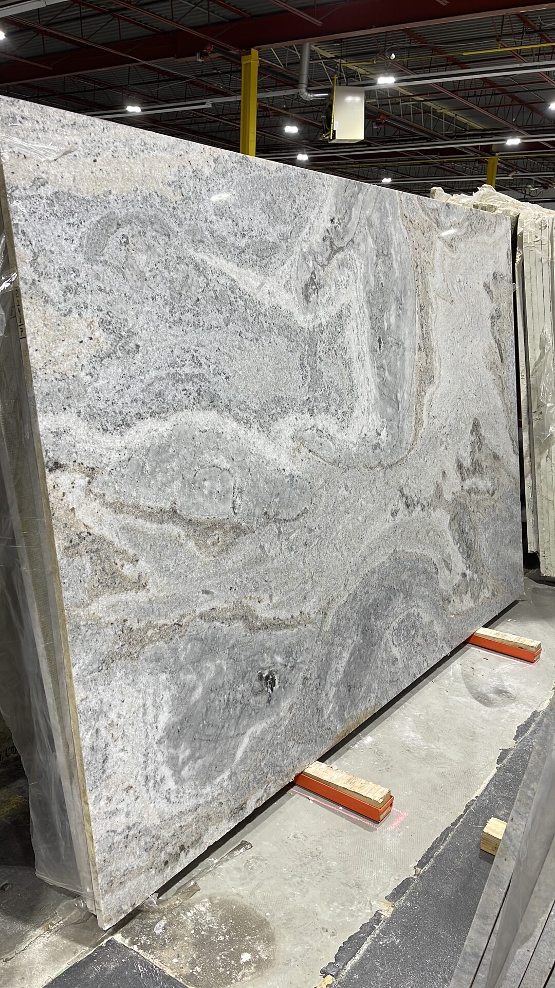 Blue Fantasy 2141 - Granite & Quartzite - 115″×76″ - Blue Brown