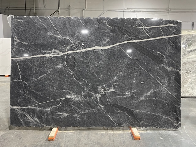 Brilliant Grey 1003 - Granite & Quartzite - 122'x76' - Grey