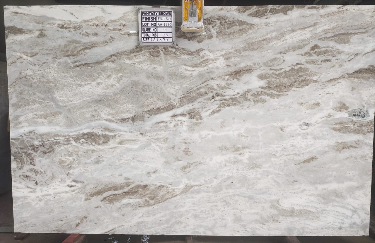 Fantasy Brown 1160 - Granite & Quartzite - 121″× 77″ - Brown