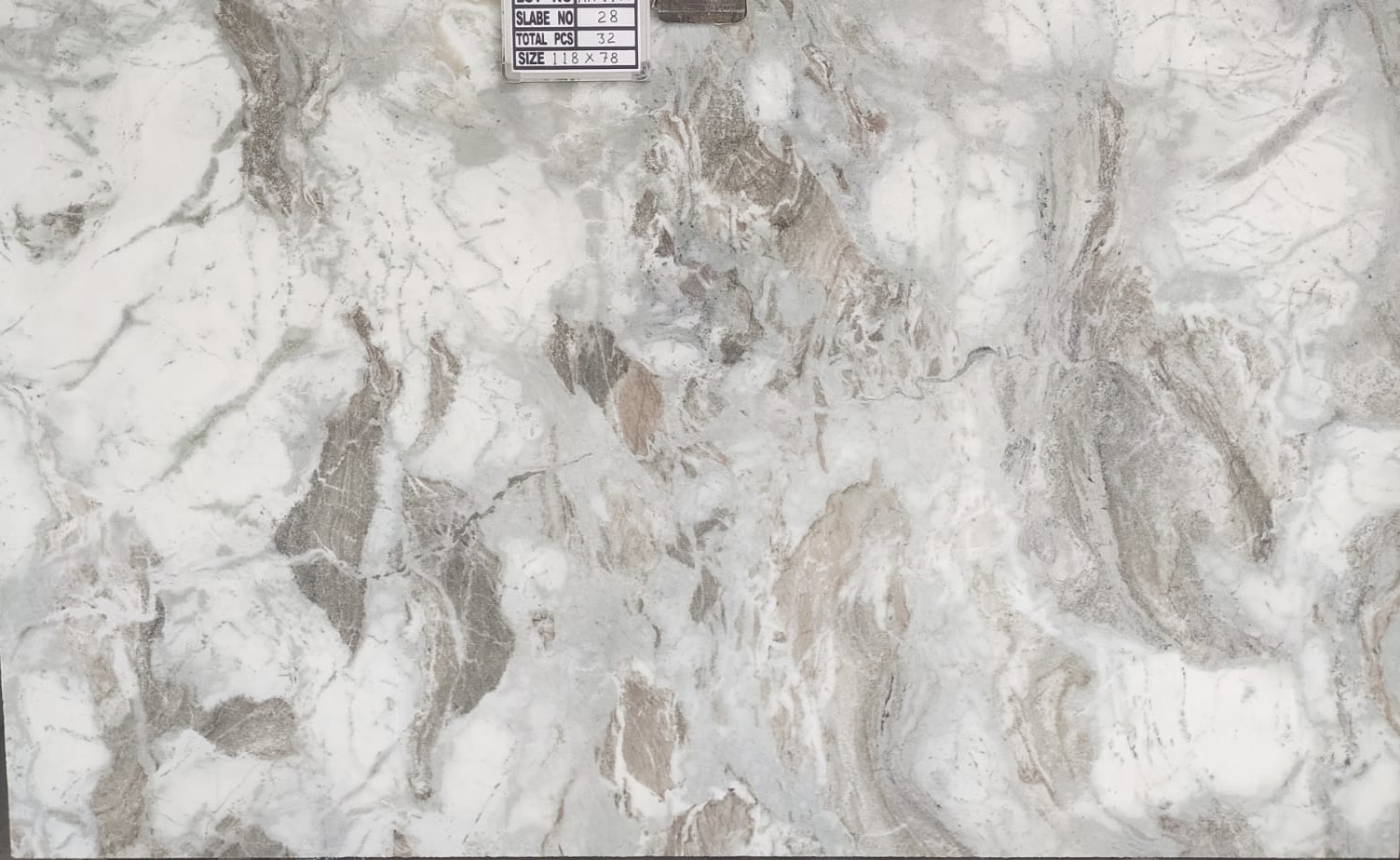 Picasso  - Granite & Quartzite - 118'x78' - Brown