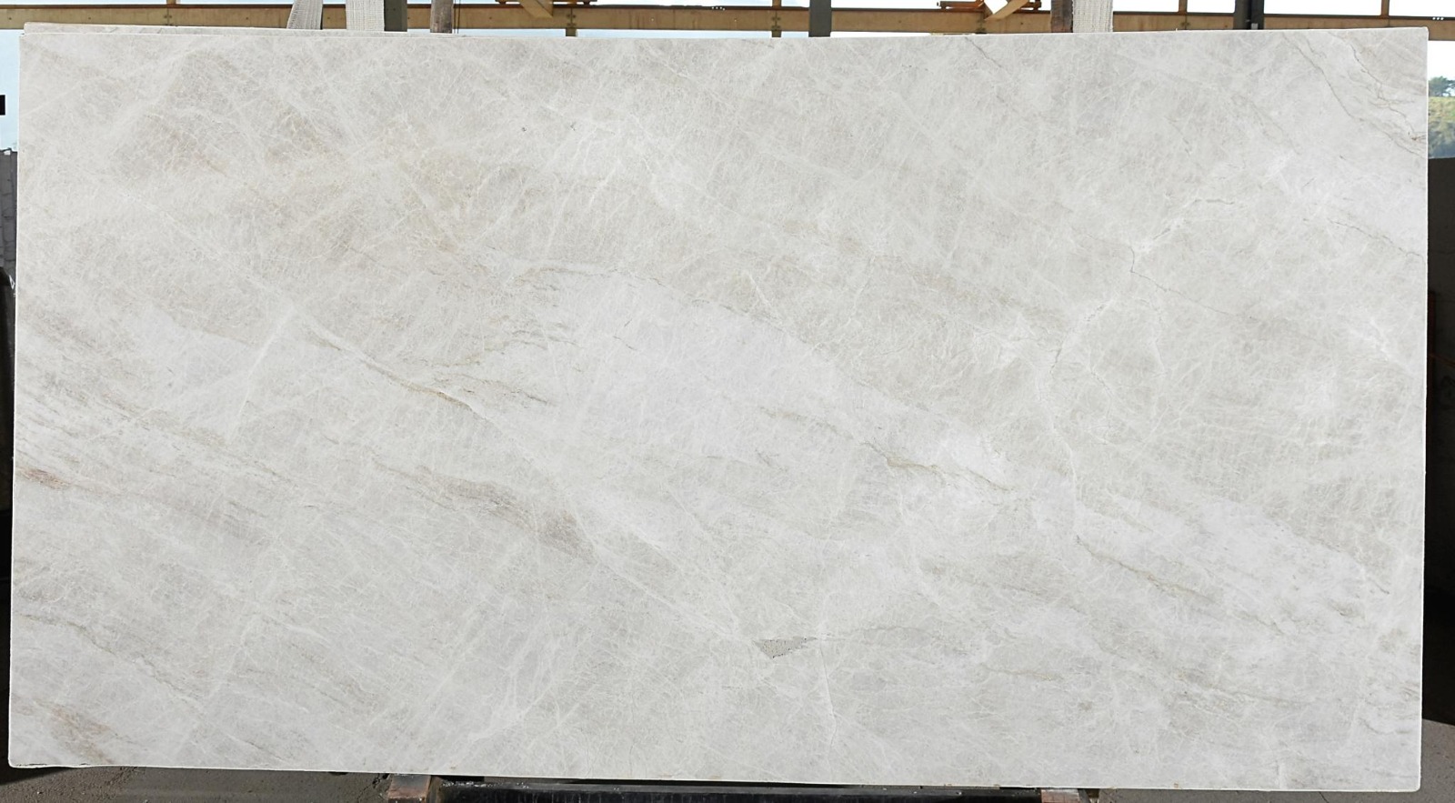 Taj Mahal # 2003  - Granite & Quartzite - 138'x73' - Cream, Beige