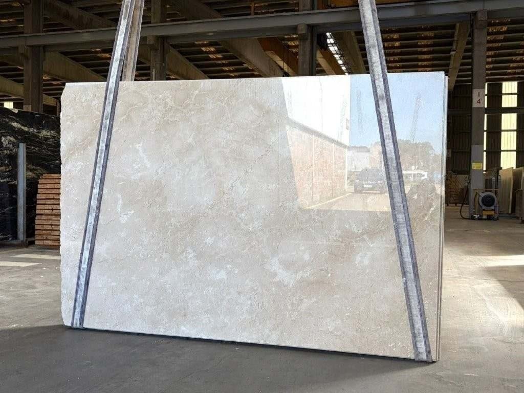 Crema Marfil 2 CM 