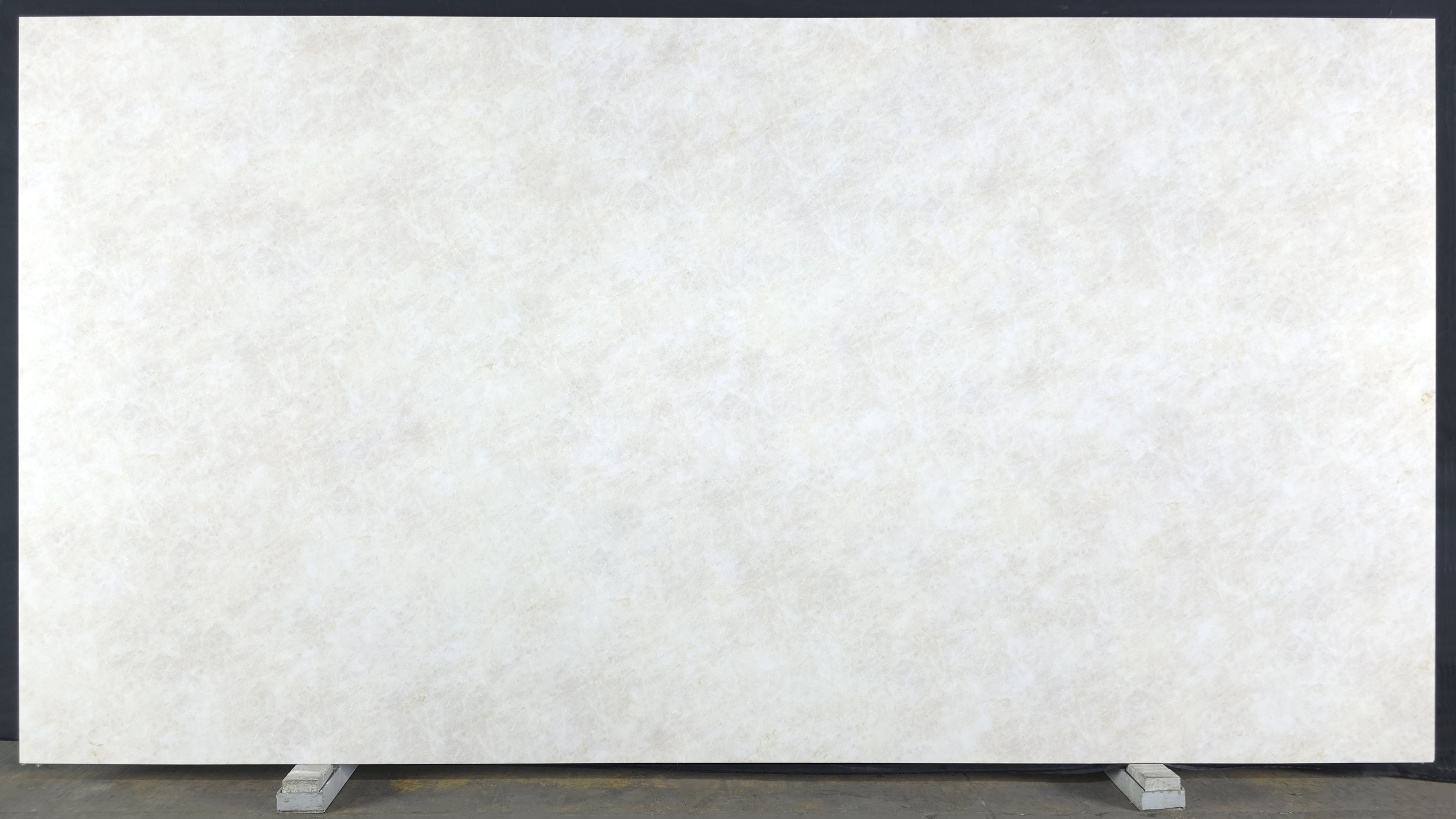 Melody LS 9003 - printed Quartz  - OFF WHITE & Light Brwon